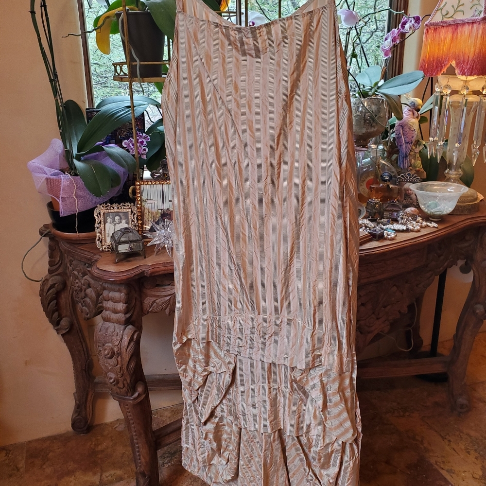 KRISTA LARSON TAFFETA TORNADO DRESS NWOT